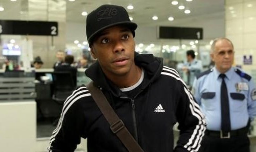 米体：若顺利，2027年后罗比尼奥可转为半自由刑&amp;amp;白天可外出