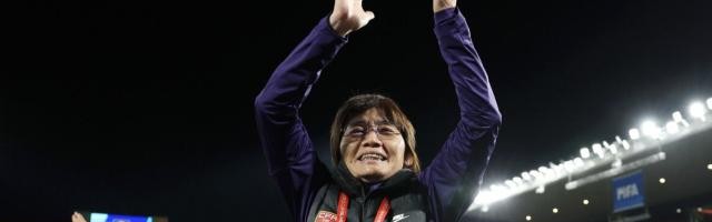 开云体育移动版-水庆霞当选女足最佳教练 AFC评价：中国女足开拓者