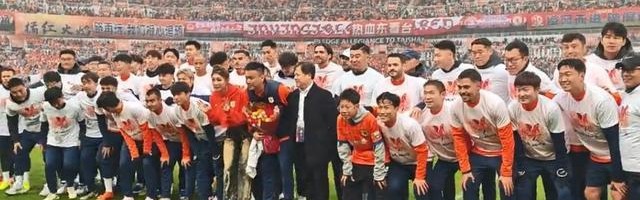 开云体育入口-韩鹏祝福张弛：“上半场”结束，“下半场”同样精彩，送战友