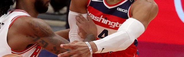 开云体育移动版-再砍三双再输球！韦少又创尴尬纪录 奇才陷入僵局