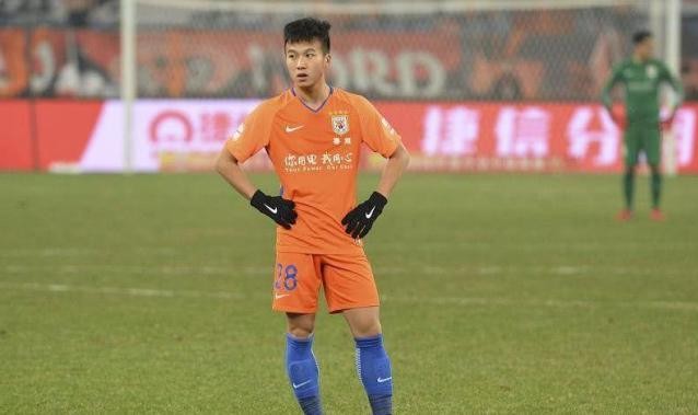 开云体育App-姚均晟：在鲁能学会了许多 遗憾未展现最好的自己