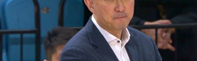 恭喜！徐昕收获CBA颁发的大奖，球迷：杜锋怎么看？|广州队|中锋|广东队|广东男篮|篮板_新浪体育_新浪新闻