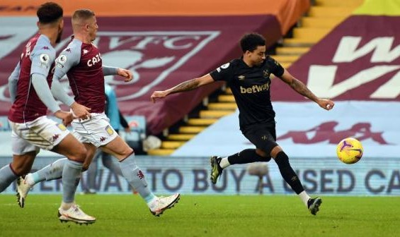 开云体育移动版-林加德：我在场上一直微笑 享受足球就会得到回报