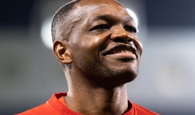 开云体育App-法国队致敬曼丹达：感谢所有扑救和无数国家队瞬间🙏💙