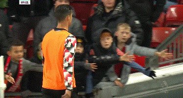 1666222721854072878.gif 动画 (4354).gif